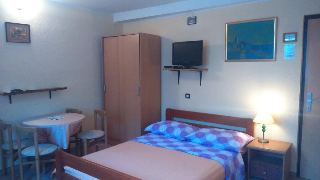 Apartments Rale Umag Room photo