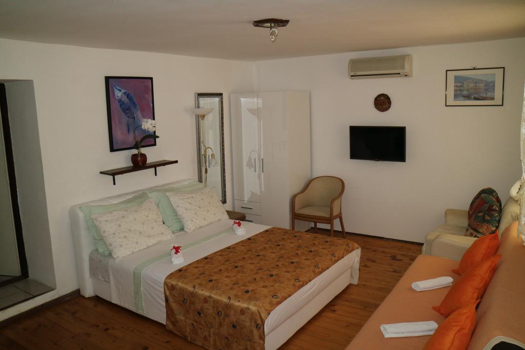 Apartments Rale Umag Exterior photo